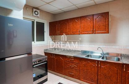 Apartment - 2 - 2 for rent in Corniche Road - Corniche Road - Doha