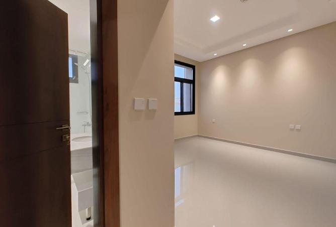61674373 - Property Image 3