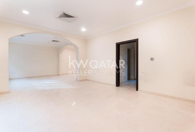 54297449 - Property Image 3