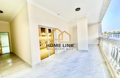 Apartment - 2 Bedrooms - 3 Bathrooms for rent in La Piazza - Fox Hills - Lusail