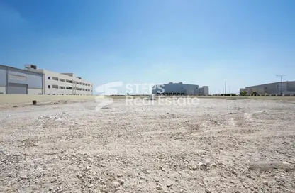 قطعة أرض - استوديو للايجار في شارع الصناعية الشرقي - بركة العوامر - الوكرة