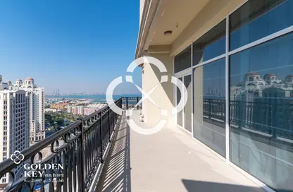 (بنتهاوس  (روف - 3 غرف نوم - 4 حمامات للايجار في حدائق فلورستا - حدائق فلورستا - جزيرة اللؤلؤة - الدوحة