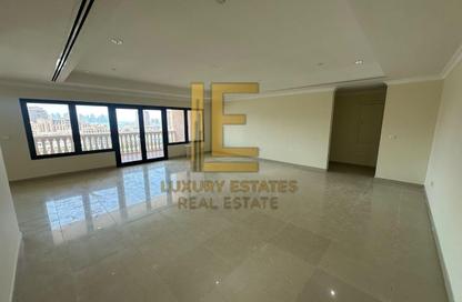 Apartment - 3 Bedrooms - 3 Bathrooms for rent in East Porto Drive - Porto Arabia - The Pearl Island - Doha