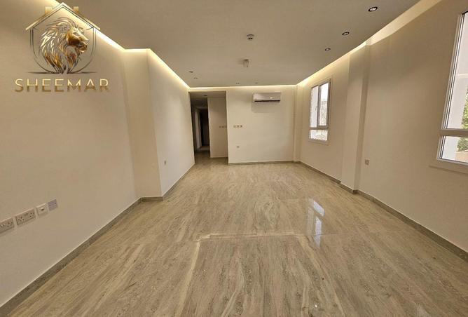 51332518 - Property Image 2