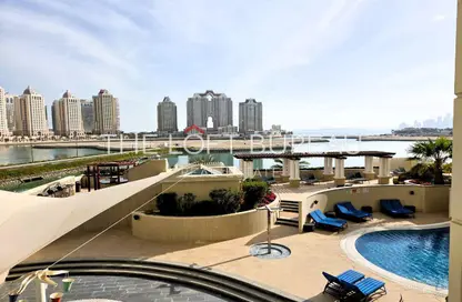 Apartment - 2 Bedrooms - 3 Bathrooms for rent in Viva West - Viva Bahriyah - The Pearl Island - Doha
