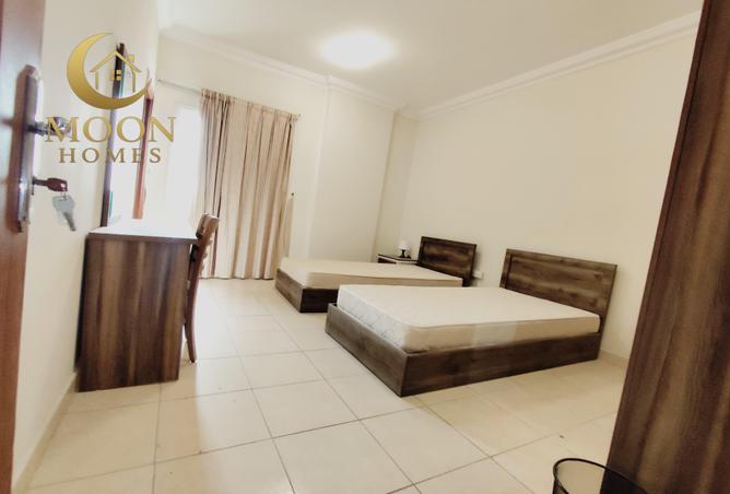 54152704 - Property Image 3