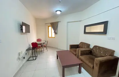 Apartment - 1 Bedroom - 1 Bathroom for rent in Umm Ghwailina Comm - Umm Ghuwalina - Umm Ghuwailina - Doha