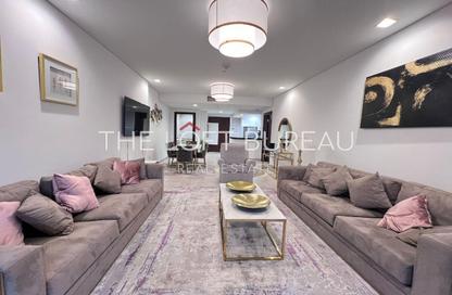 Apartment - 1 Bedroom - 2 Bathrooms for sale in Viva East - Viva Bahriyah - The Pearl Island - Doha