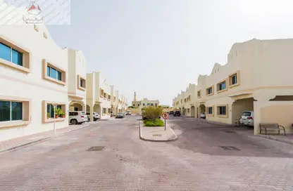 Villa - 3 Bedrooms - 5 Bathrooms for rent in Ain Khaled Villas - Ain Khaled - Doha