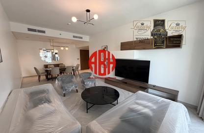 Apartment - 3 Bedrooms - 4 Bathrooms for rent in Lusail Marina Heights - Marina District - Lusail
