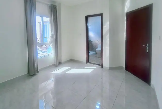 1011941 - Property Image 2