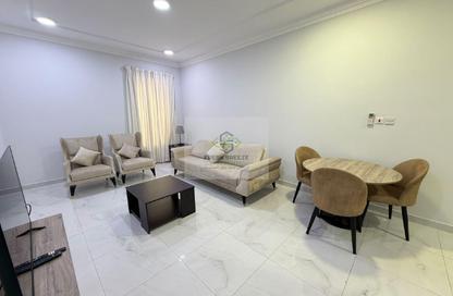 Apartment - 2 - 3 for rent in Madinat Khalifa South - Madinat Khalifa - Doha