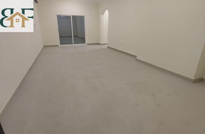 Apartment - 3 Bedrooms - 2 Bathrooms for rent in Fereej Bin Mahmoud South - Fereej Bin Mahmoud - Doha