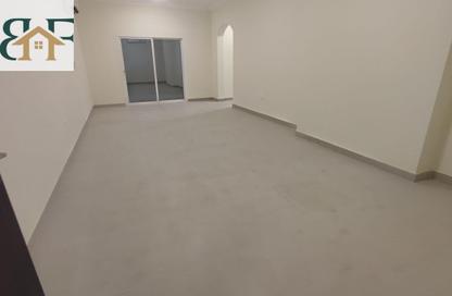 Apartment - 3 Bedrooms - 2 Bathrooms for rent in Fereej Bin Mahmoud South - Fereej Bin Mahmoud - Doha