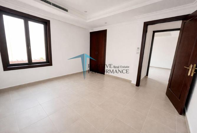 53716840 - Property Image 2