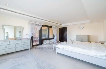 Apartment - 2 - 3 for sale in West Porto Drive - Porto Arabia - The Pearl Island - Doha