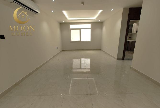 55227437 - Property Main Image