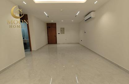 Apartment - 2 Bedrooms - 2 Bathrooms for rent in Al Mansoura - Al Mansoura - Doha Apartment - 2 Bedrooms - 2 Bathrooms for rent in Al Mansoura - Al Mansoura - Doha