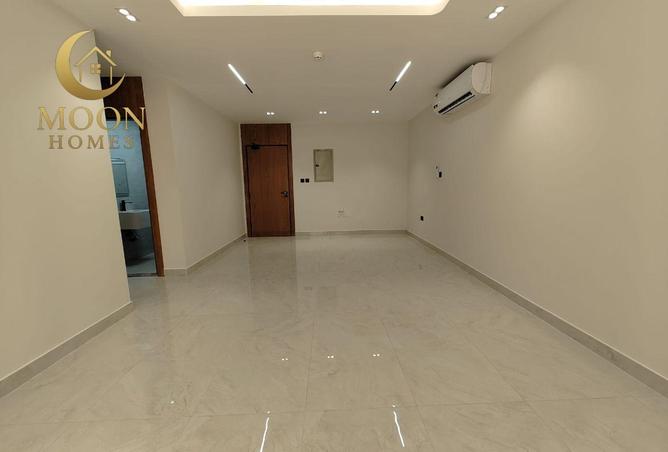 55227437 - Property Image 2