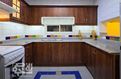 Apartment - 2 Bedrooms - 2 Bathrooms for rent in Najma - Doha