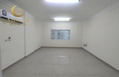 Apartment - 2 Bedrooms - 2 Bathrooms for rent in Al Mansoura - Al Mansoura - Doha Apartment - 2 Bedrooms - 2 Bathrooms for rent in Al Mansoura - Al Mansoura - Doha