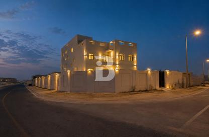Villa - 7+ Bedrooms - 7+ Bathrooms for sale in Al Thumama - Al Thumama - Doha