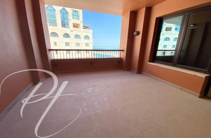 Apartment - 1 Bedroom - 1 Bathroom for rent in Tower 21 - Porto Arabia - The Pearl Island - Doha Apartment - 1 Bedroom - 1 Bathroom for rent in Tower 21 - Porto Arabia - The Pearl Island - Doha