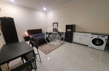 Villa - Studio - 1 Bathroom for rent in Al Thumama - Al Thumama - Doha Villa - Studio - 1 Bathroom for rent in Al Thumama - Al Thumama - Doha