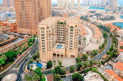 Apartment - 3 Bedrooms - 5 Bathrooms for sale in Al Mayyas by Al Mirqab Living - Porto Arabia - The Pearl Island - Doha Apartment - 3 Bedrooms - 5 Bathrooms for sale in Al Mayyas by Al Mirqab Living - Porto Arabia - The Pearl Island - Doha
