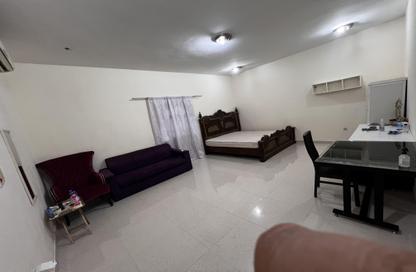 Villa - Studio - 1 Bathroom for rent in Bani Hajer - Al Rayyan - Doha