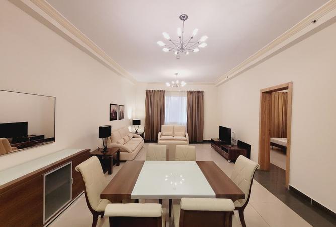 2OYEeoX4hNI - Property Main Image