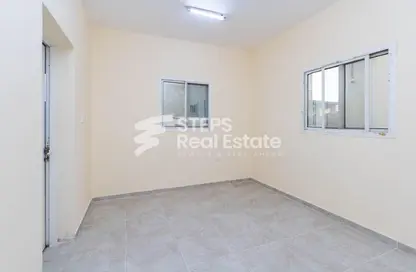 Labor Camp - Studio for rent in Industrial Area 5 - Industrial Area - Industrial Area - Doha Labor Camp - Studio for rent in Industrial Area 5 - Industrial Area - Industrial Area - Doha