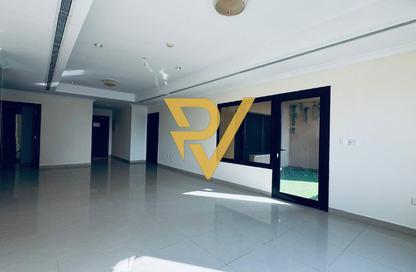 Apartment - 1 - 2 for rent in Two Porto Arabia - Porto Arabia - The Pearl Island - Doha