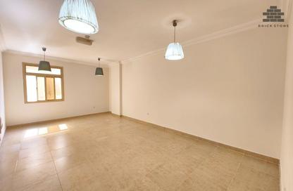 Apartment - 2 Bedrooms - 2 Bathrooms for rent in Al Sadd Road - Al Sadd - Doha