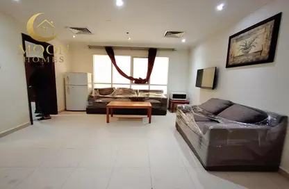 Apartment - 1 Bedroom - 1 Bathroom for rent in Umm Ghwailina Comm - Umm Ghuwalina - Umm Ghuwailina - Doha