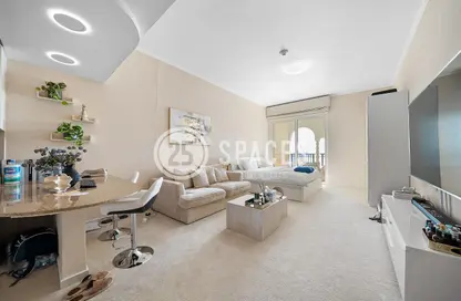Apartment - Studio - 1 Bathroom for rent in Viva East - Viva Bahriyah - The Pearl Island - Doha
