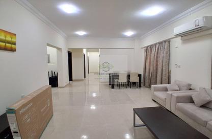 Apartment - 2 Bedrooms - 2 Bathrooms for rent in Al Mansoura - Al Mansoura - Doha