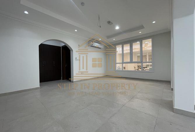 60615412 - Property Image 3