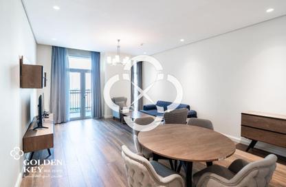 Apartment - 1 Bedroom - 2 Bathrooms for sale in Floresta Gardens - Floresta Gardens - The Pearl Island - Doha Apartment - 1 Bedroom - 2 Bathrooms for sale in Floresta Gardens - Floresta Gardens - The Pearl Island - Doha
