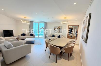 Apartment - 3 Bedrooms - 5 Bathrooms for rent in Floresta Gardens - Floresta Gardens - The Pearl Island - Doha