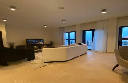 Apartment - 2 Bedrooms - 3 Bathrooms for sale in East Porto Drive - Porto Arabia - The Pearl Island - Doha