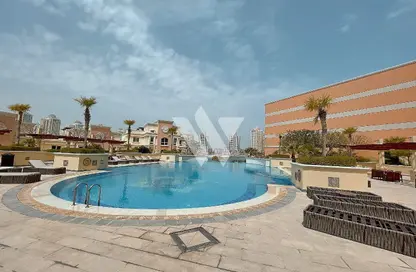 Townhouse - 2 Bedrooms - 2 Bathrooms for rent in Viva East - Viva Bahriyah - The Pearl Island - Doha