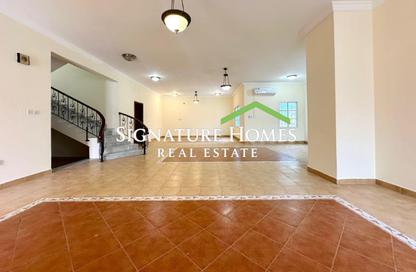 Villa - 5 Bedrooms - 5 Bathrooms for rent in Mamoura 18 - Al Maamoura - Doha