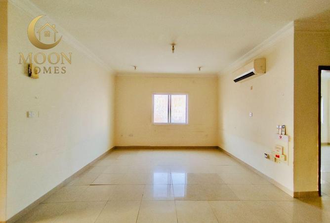 56723548 - Property Image 2