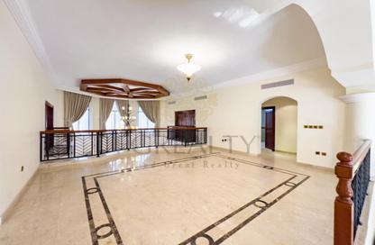 مجمع سكني - 5 غرف نوم - 6 حمامات للايجار في فلل واست باي لاغون - وست باي لاجون - بحيرة وست لاجون - الدوحة