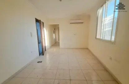 Apartment - 2 Bedrooms - 2 Bathrooms for rent in Al Nasr Street - Al Nasr - Doha
