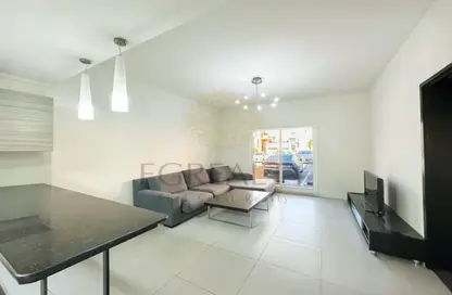 Apartment - 1 Bedroom - 2 Bathrooms for rent in Souk Al gharaffa - Al Gharrafa - Doha