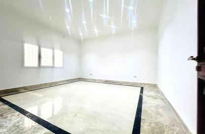 Villa - 7+ Bedrooms - 7+ Bathrooms for sale in Al Kheesa - Al Kheesa - Umm Salal Mohammed
