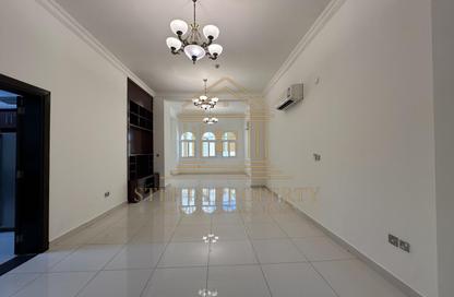 Villa - 4 Bedrooms - 5 Bathrooms for rent in Bu Hamour Street - Abu Hamour - Doha