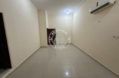 Apartment - 1 - 1 for rent in Ain Khaled - Doha Apartment - 1 - 1 for rent in Ain Khaled - Doha